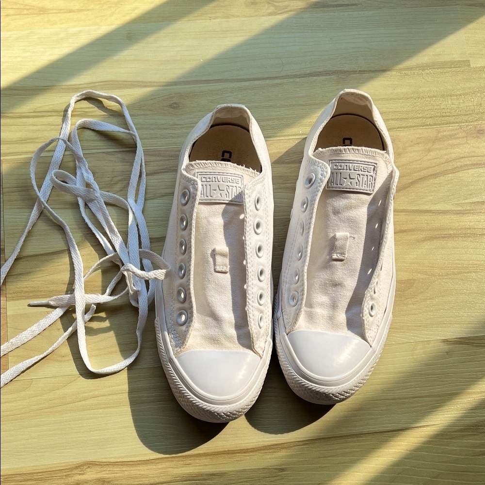 Converse All Star Off White Low Tops Size 7
